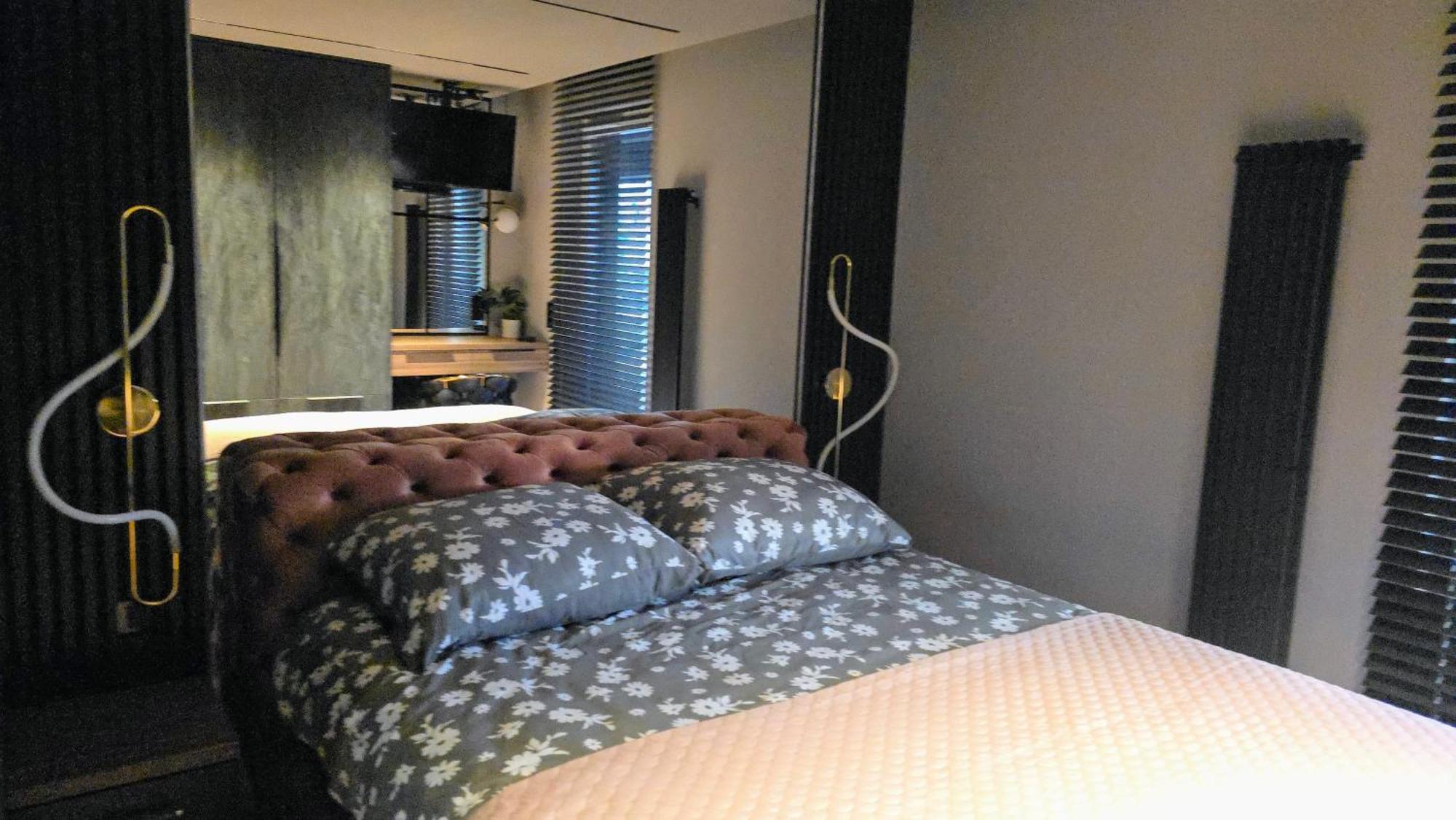 Dark Prestige New ! - Dostep 24h, Projektor , Garaz Podziemny , Klimatyzacja , Duzy Taras Apartament *