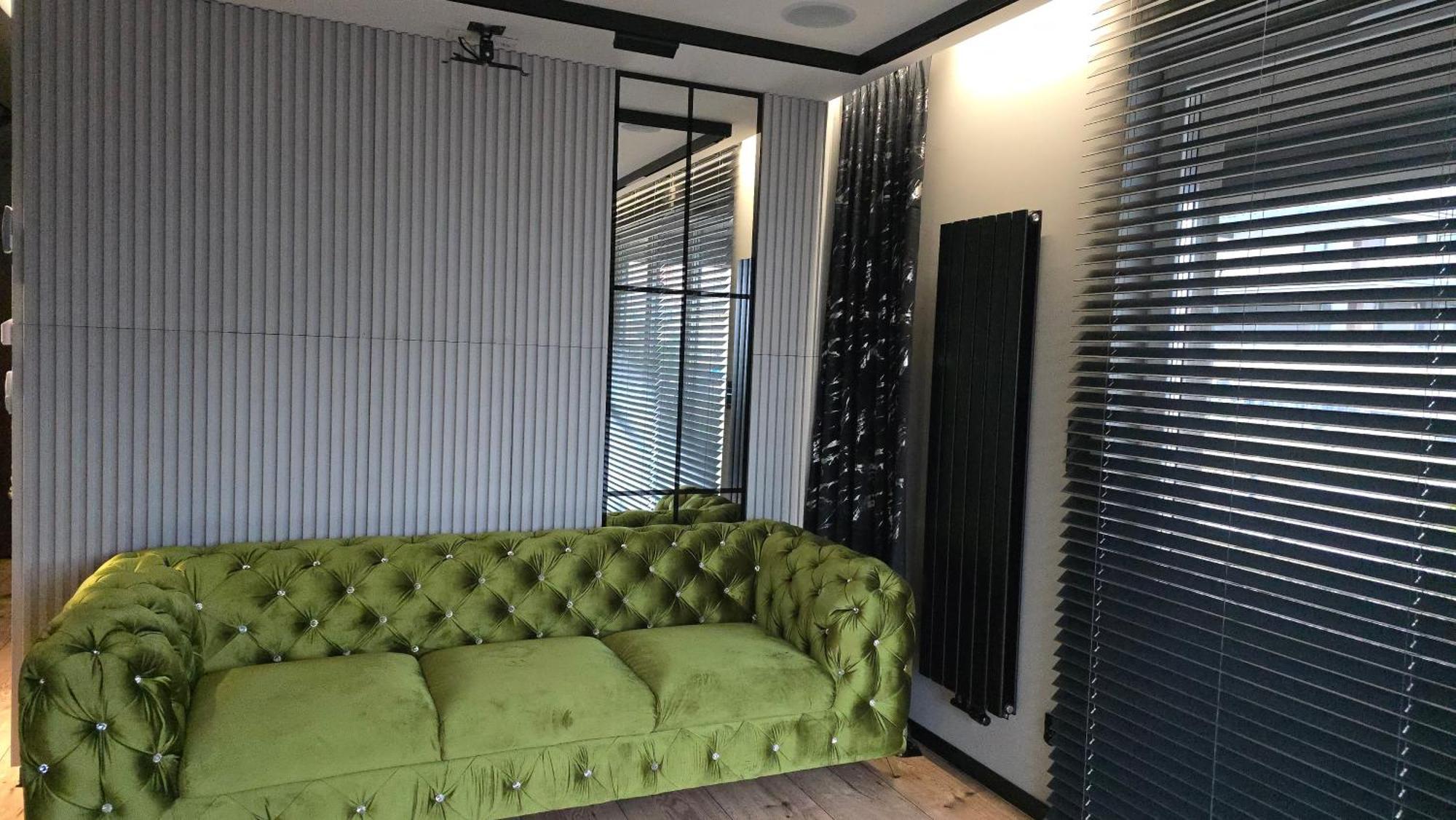 Dark Prestige New ! - Dostep 24h, Projektor , Garaz Podziemny , Klimatyzacja , Duzy Taras Apartament *