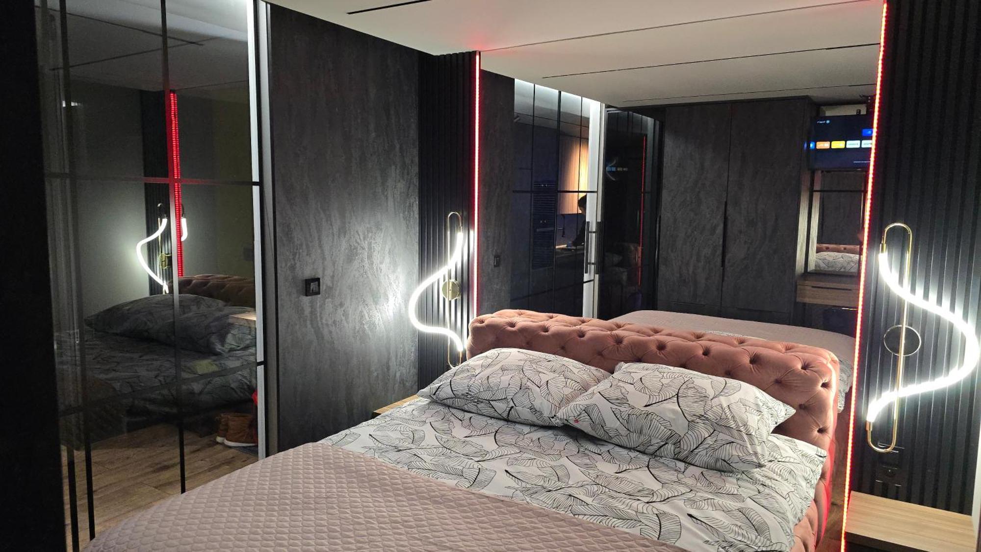 Dark Prestige New ! - Dostep 24h, Projektor , Garaz Podziemny , Klimatyzacja , Duzy Taras Apartament *