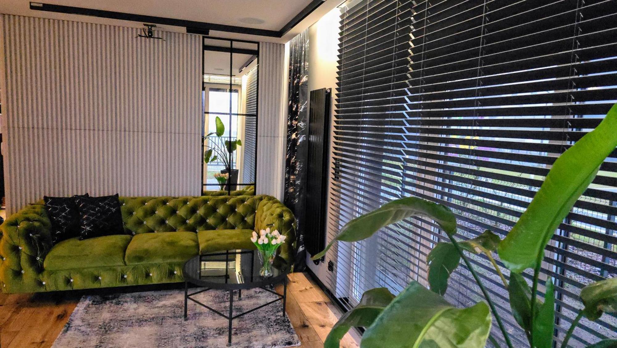 Dark Prestige New ! - Dostep 24h, Projektor , Garaz Podziemny , Klimatyzacja , Duzy Taras Apartament
